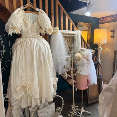 Sale Photo Thumbnail #336