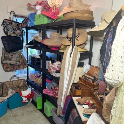 Sale Photo Thumbnail #400