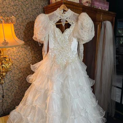 Sale Photo Thumbnail #354