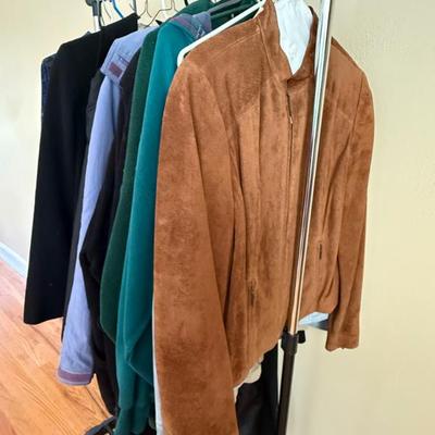 Sale Photo Thumbnail #125