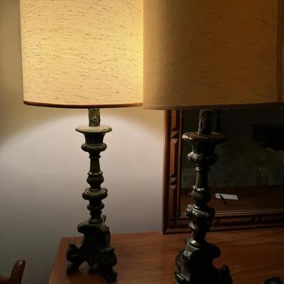 Pedestal Lamps