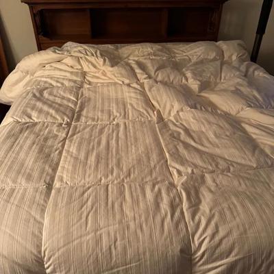 Full Size Bed With Headboard