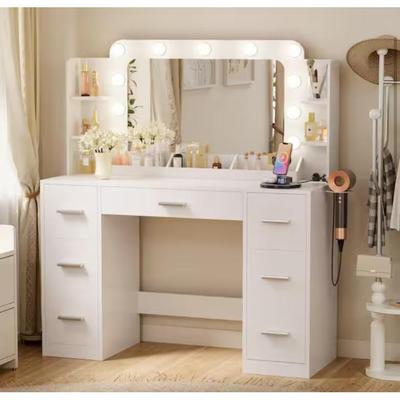 Sale Photo Thumbnail #860