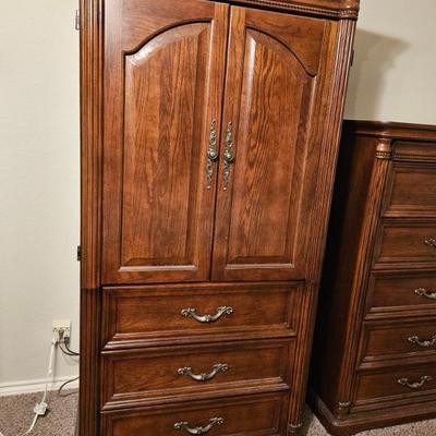 Sale Photo Thumbnail #20