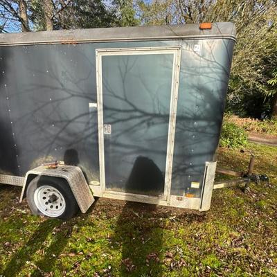 Trailer (side view with door)
