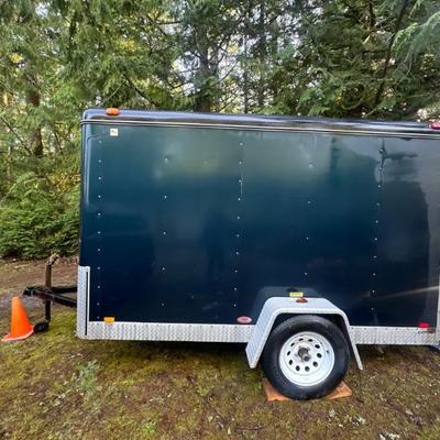 Cargo trailer (side view)