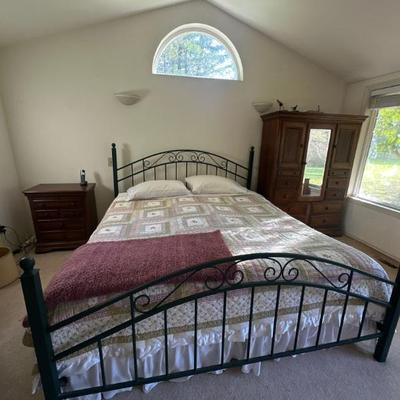 Windsor style chair and pedestal dining table