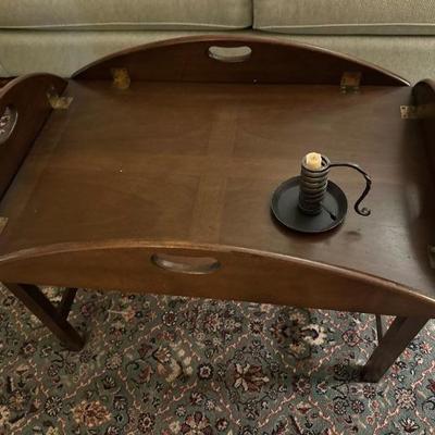 Convertible table tray