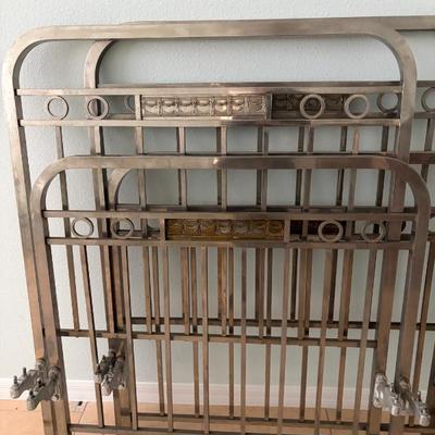 Sale Photo Thumbnail #111