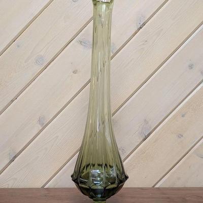 Fenton Valencia Swung Glass Vase
