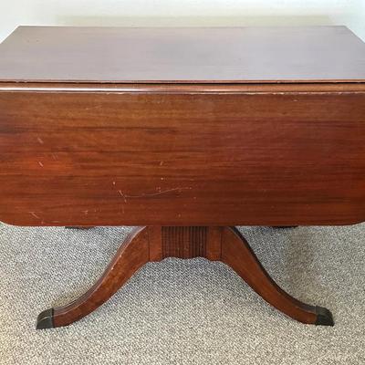 Drop Leaf Double Pedestal Table 