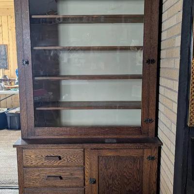 Arts and Crafts Style Quarter Sawn Oak Cabinet