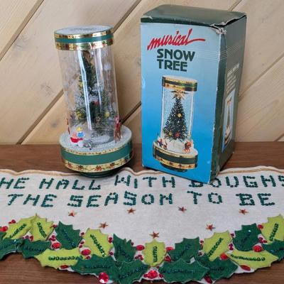 Christmas Runner and Musical Tree