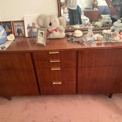 Sale Photo Thumbnail #23