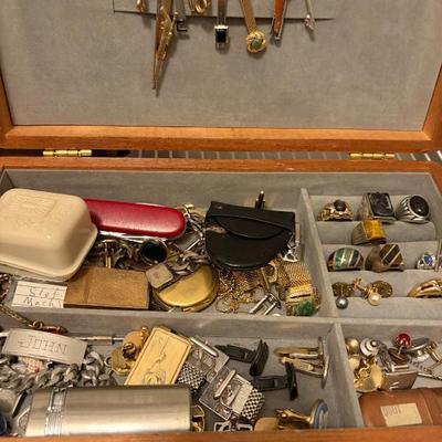 Sale Photo Thumbnail #43