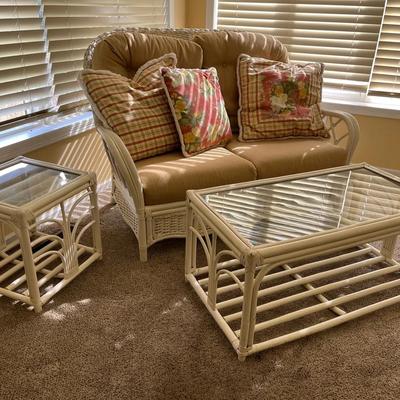 White-Washed Wicker & Rattan Coffee & Table Set 
