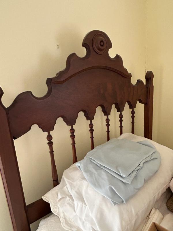 Sale Photo Thumbnail #8