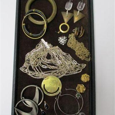 Sale Photo Thumbnail #44