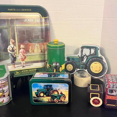 John Deere Tractor Tins & Hersheys Tins Trays 