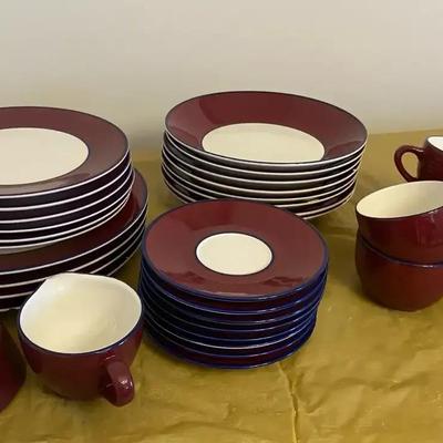 Ironstone Italian Made Dish Set 
