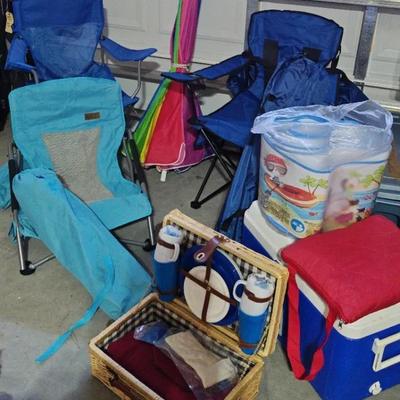 Outdoor Chairs And Picnic Supplies