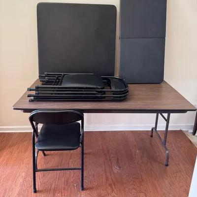 Folding Tables  With Folding Chairs