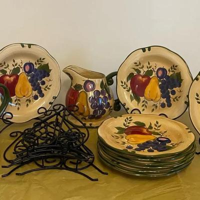 Decorative Plates And Water Vessels 