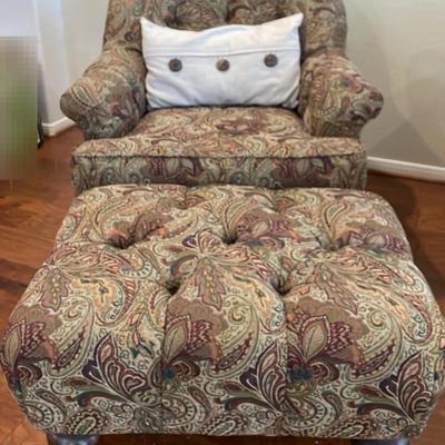 Lounge Chair With Ottoman