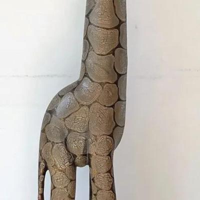 Large Wooden Giraffe Statue