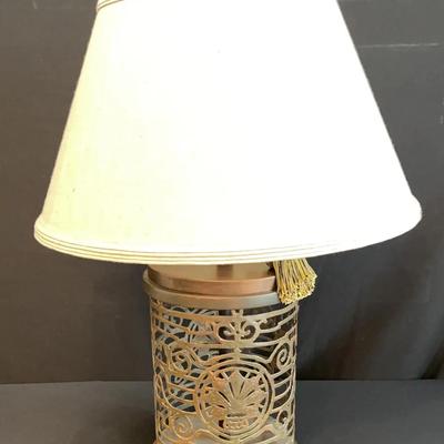 Shell Motif Metal and Wood Lamp with Linen Shade