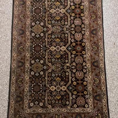 Fringed Area Rug 3x5