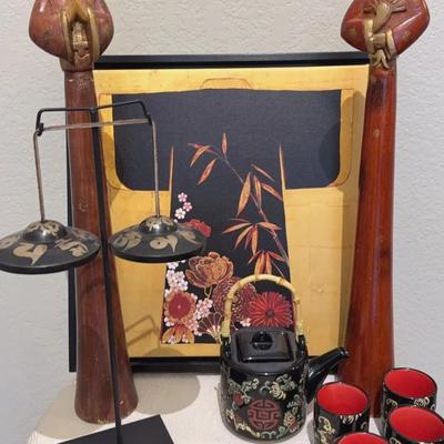 Japanese art, decor and tea set 