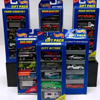 "Hot Wheels" Gift Packs Mega-Mix