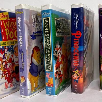 "Winnie the Pooh" and Classic Family VHS Set