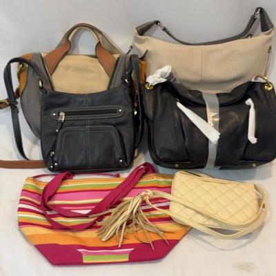 Assortment of Women’s Handbags #5 - NEW