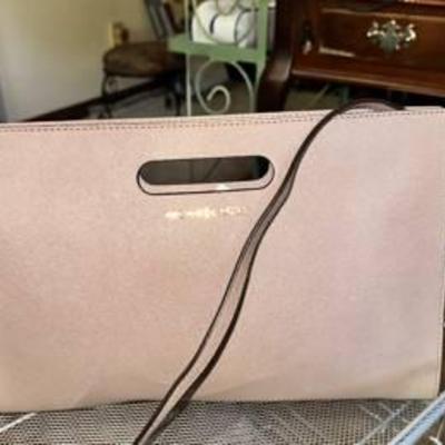 Sale Photo Thumbnail #112