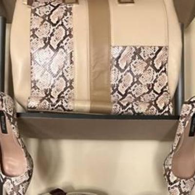 Sale Photo Thumbnail #29