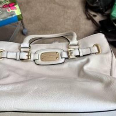 Sale Photo Thumbnail #43