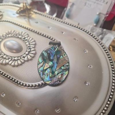 Sale Photo Thumbnail #158