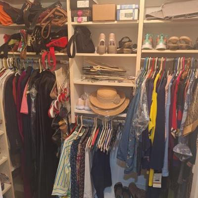 Sale Photo Thumbnail #179