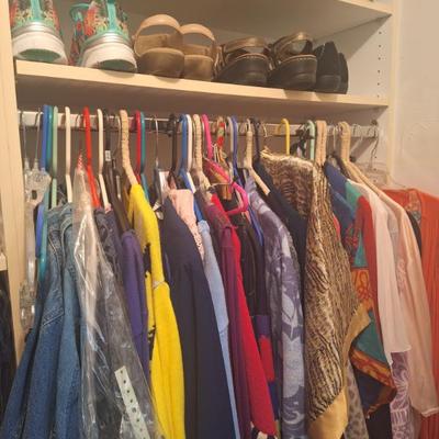 Sale Photo Thumbnail #181