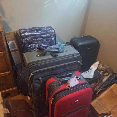 Sale Photo Thumbnail #118