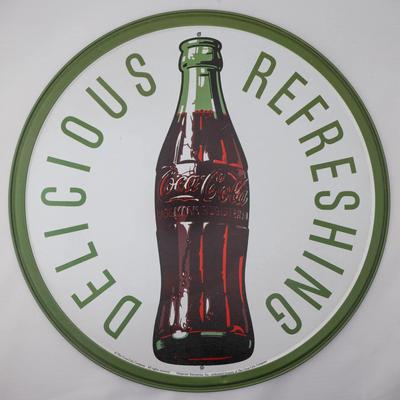 Vintage-Style Coca-Cola Bottle Tin Metal Sign – “Delicious Refreshing”