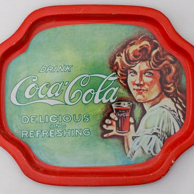 Vintage Coca-Cola Small Metal Tray – “Delicious and Refreshing”
