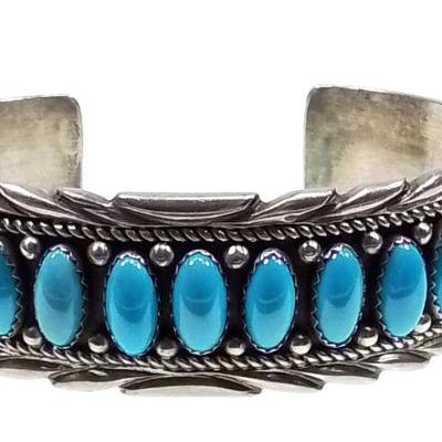 Sale Photo Thumbnail #311