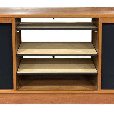 Sale Photo Thumbnail #532