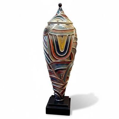 Lot 019  
Lam Lee Home Accents Metal Floor Vessel, Contemporary