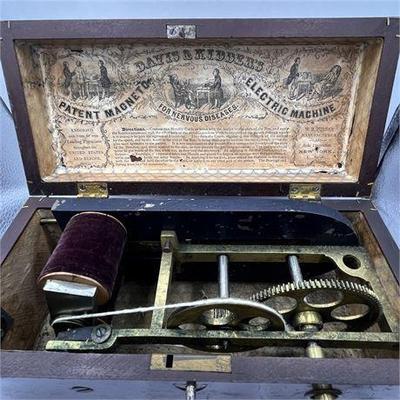 Lot 100 
1860's Quack Science Shock Box Davis & Kidder's Patent Magneto Electric Machine