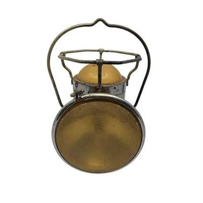 Lot 024   
Delta Powerlite Lantern