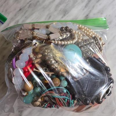 Sale Photo Thumbnail #303